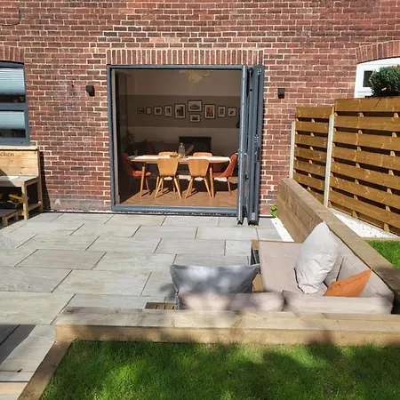 Dom wakacyjny Luxury 4 Bed Family Property In Popular Location Sheffield