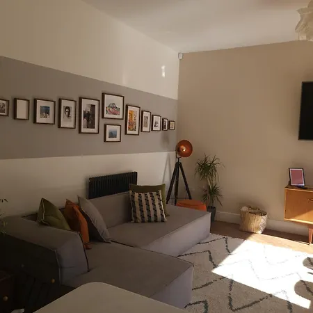 Dom wakacyjny Luxury 4 Bed Family Property In Popular Location Sheffield